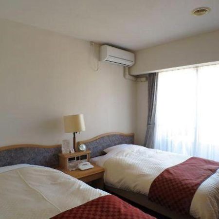 Hotel Tenchikaku Hitacsi Kültér fotó