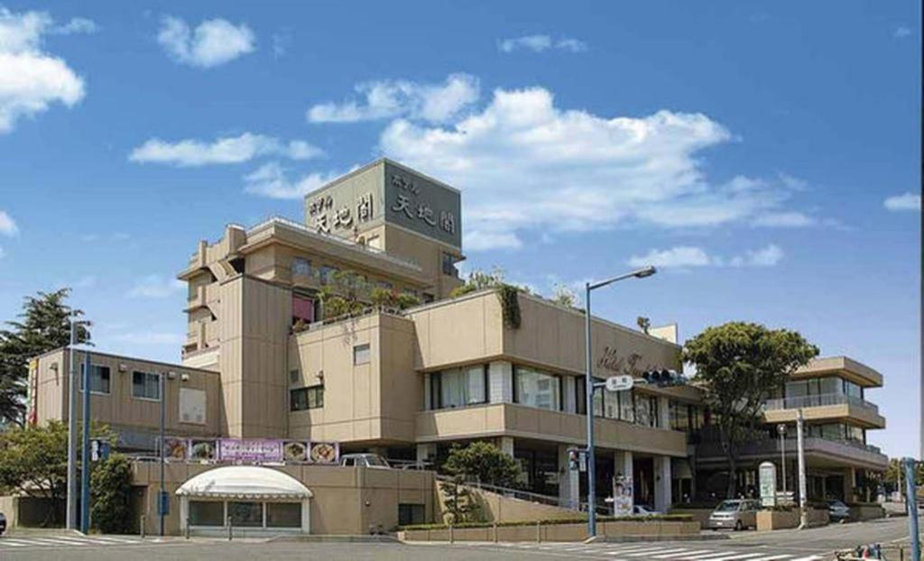 Hotel Tenchikaku Hitacsi Kültér fotó