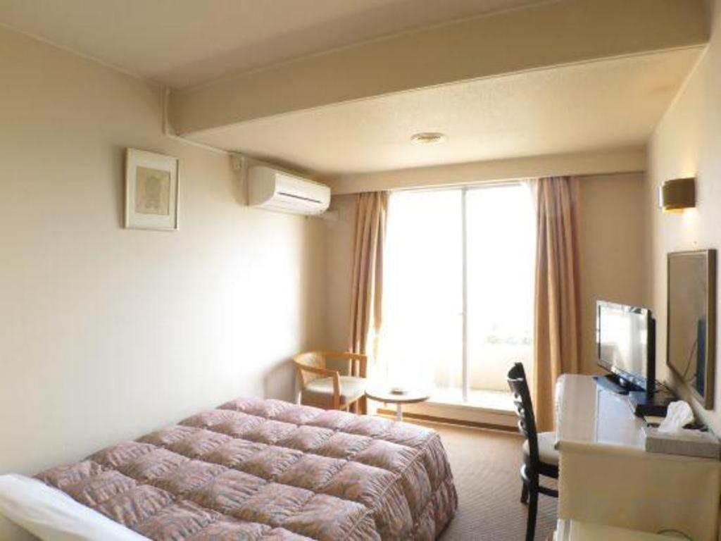 Hotel Tenchikaku Hitacsi Kültér fotó
