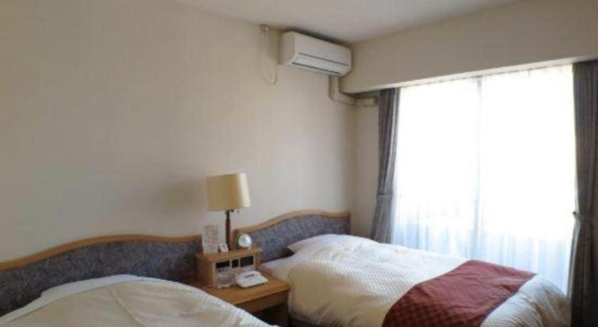 Hotel Tenchikaku Hitacsi Kültér fotó